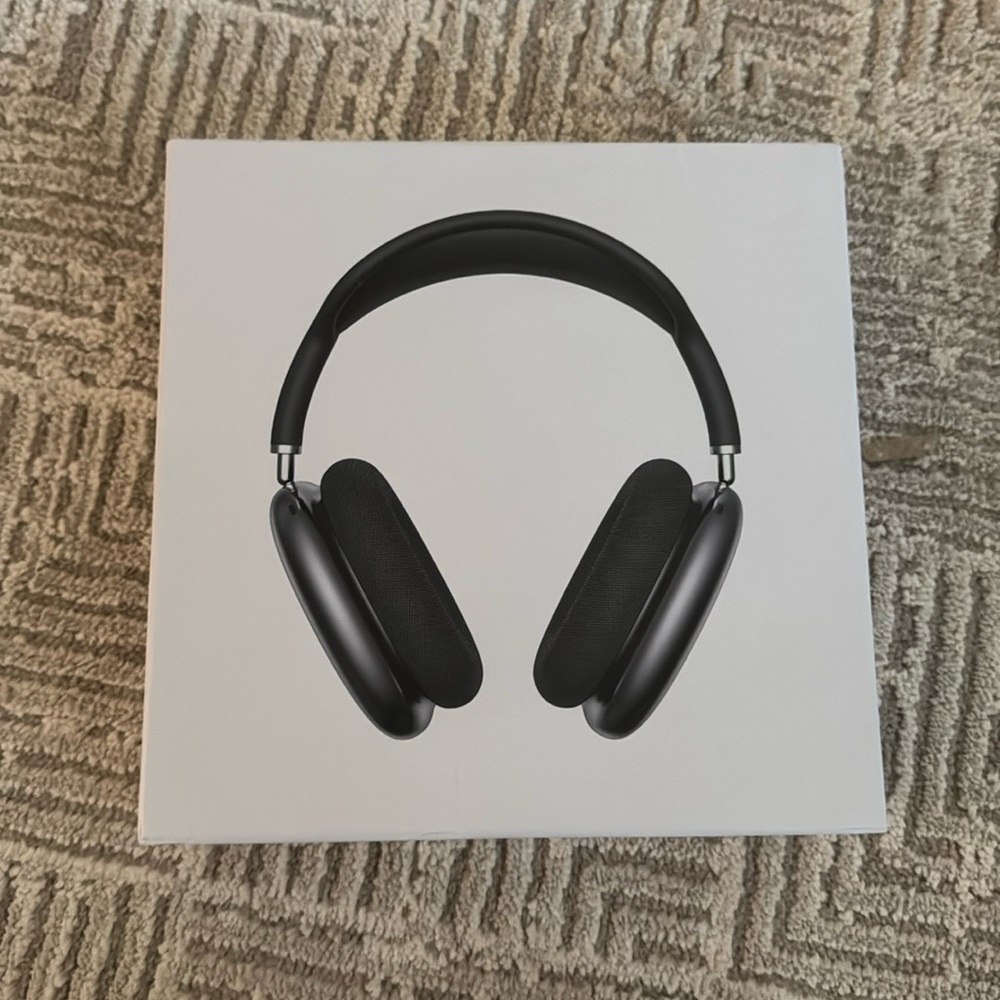 Dhghate Apple airpod Max in Black